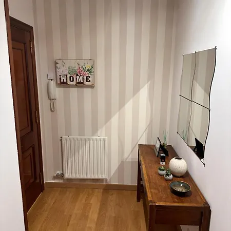 Piso Oroso No Camino Sigueiro